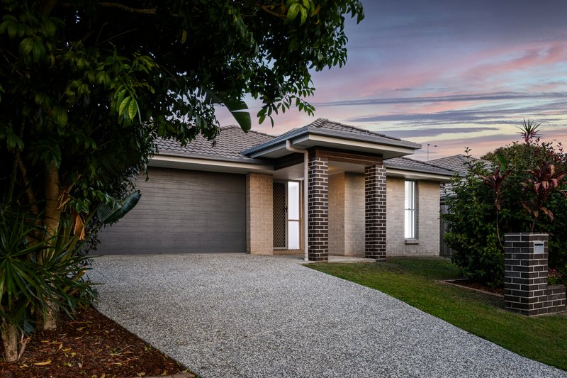 Photo - 42 Feather Court, Morayfield QLD 4506 - Image 21