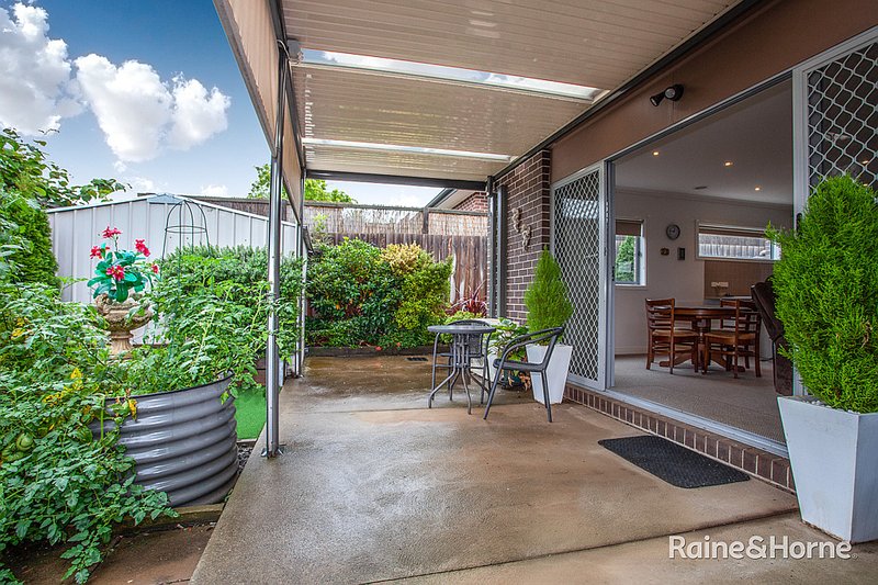 Photo - 42 Ferris Street, Sunbury VIC 3429 - Image 5