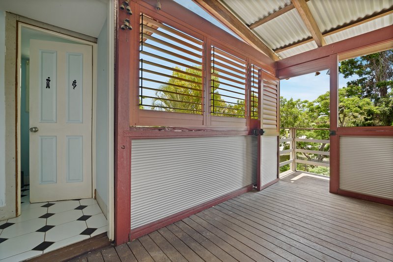 Photo - 42 Fisher Street, West Gladstone QLD 4680 - Image 12