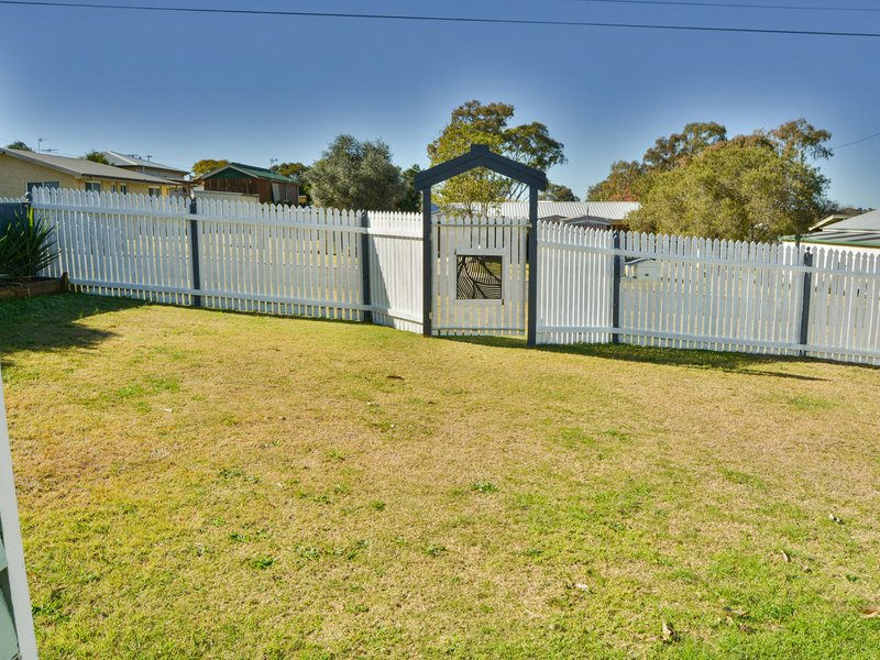 Photo - 42 Furness Cresent , Warwick QLD 4370 - Image 20