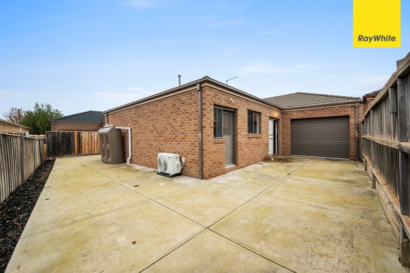 Photo - 42 Gallery Avenue, Harkness VIC 3337 - Image 14