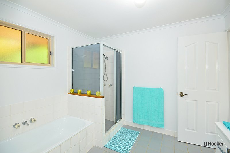 Photo - 42 Glen Ayr Drive, Banora Point NSW 2486 - Image 9