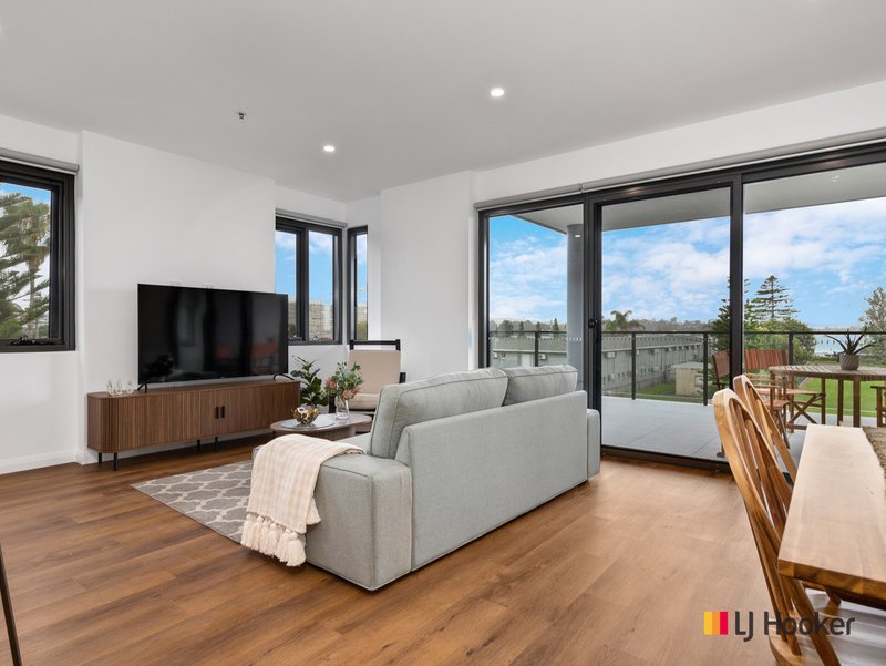 Photo - 4/2 Golf Links Drive, Batemans Bay NSW 2536 - Image 7