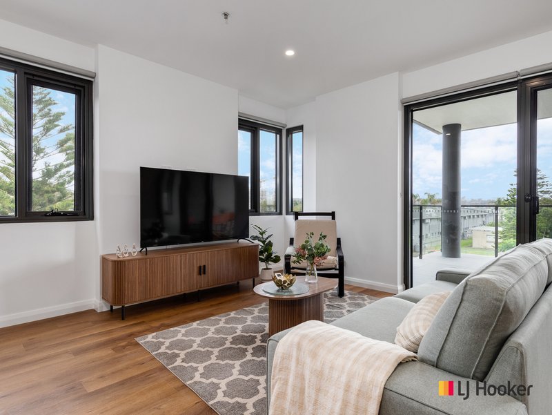 Photo - 4/2 Golf Links Drive, Batemans Bay NSW 2536 - Image 11