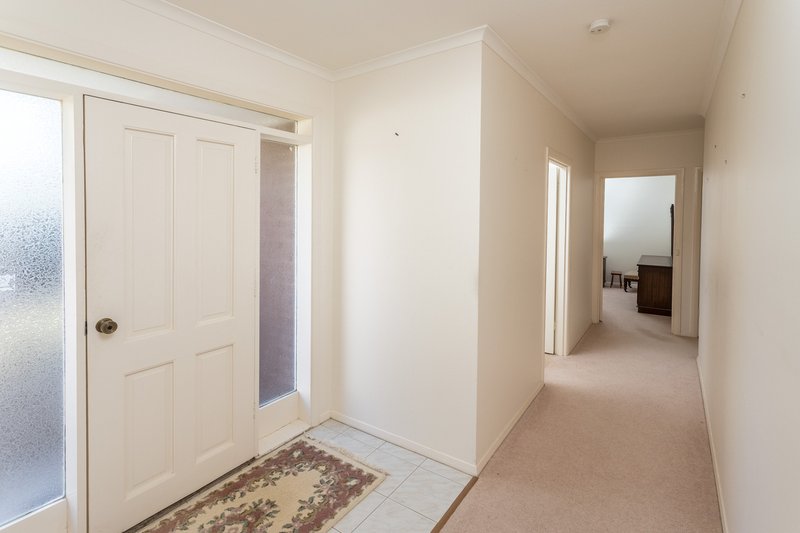 Photo - 42 Gowrie Street, Tatura VIC 3616 - Image 5