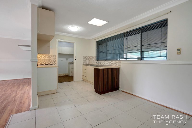 Photo - 42 Graveney Way, Maddington WA 6109 - Image 7