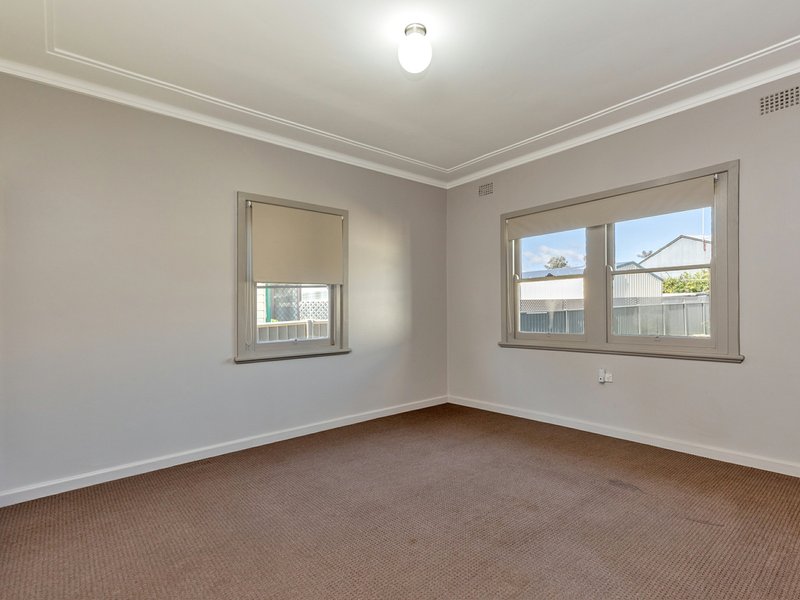 Photo - 42 Gunnedah Road, West Tamworth NSW 2340 - Image 8