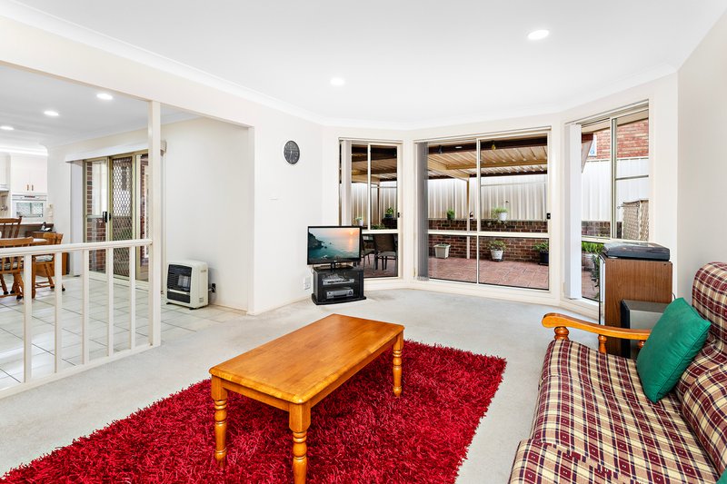 Photo - 42 Habeda Avenue, Horsley NSW 2530 - Image 4