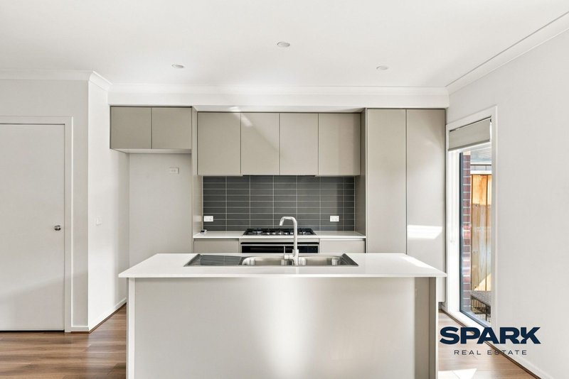 Photo - 42 Halcyon Road, Deanside VIC 3336 - Image 2