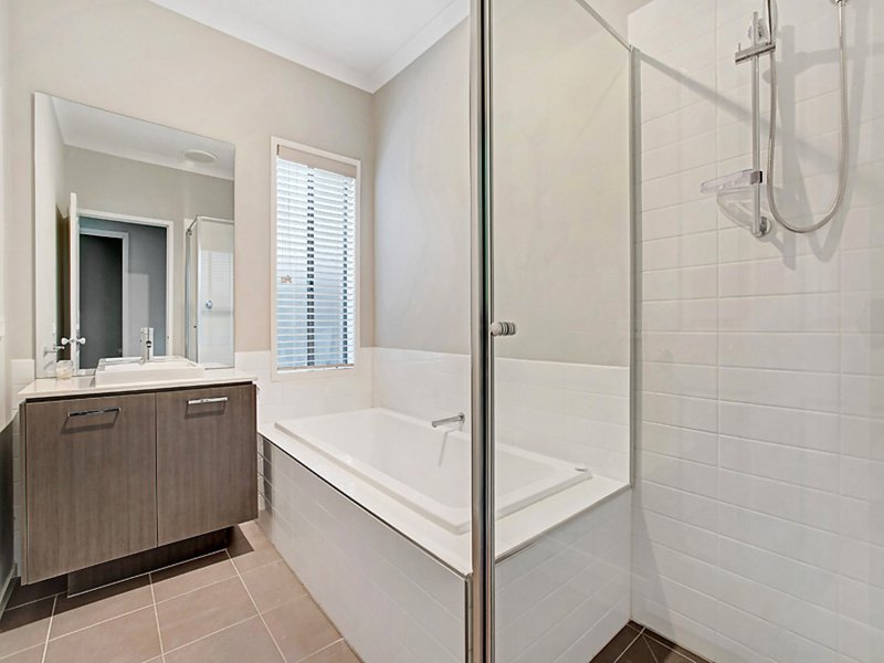 Photo - 42 Harriers Street, Mernda VIC 3754 - Image 9