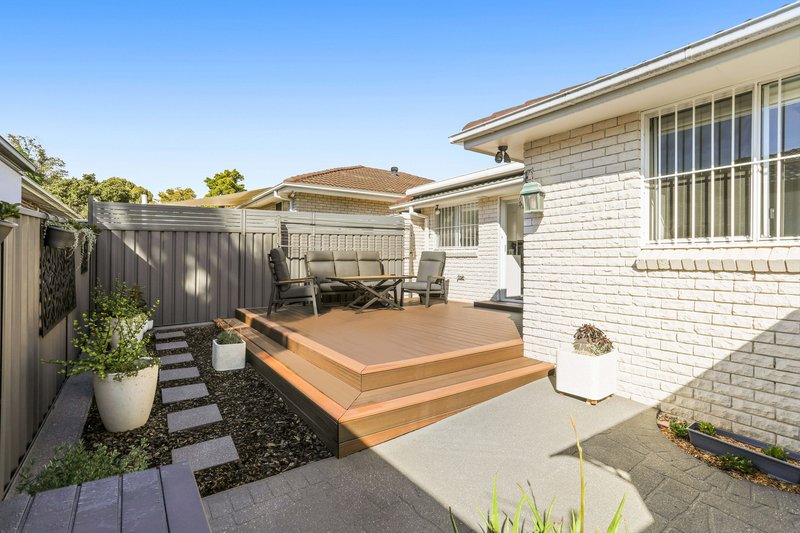 Photo - 4/2 Heber Street, Hurstville NSW 2220 - Image 1