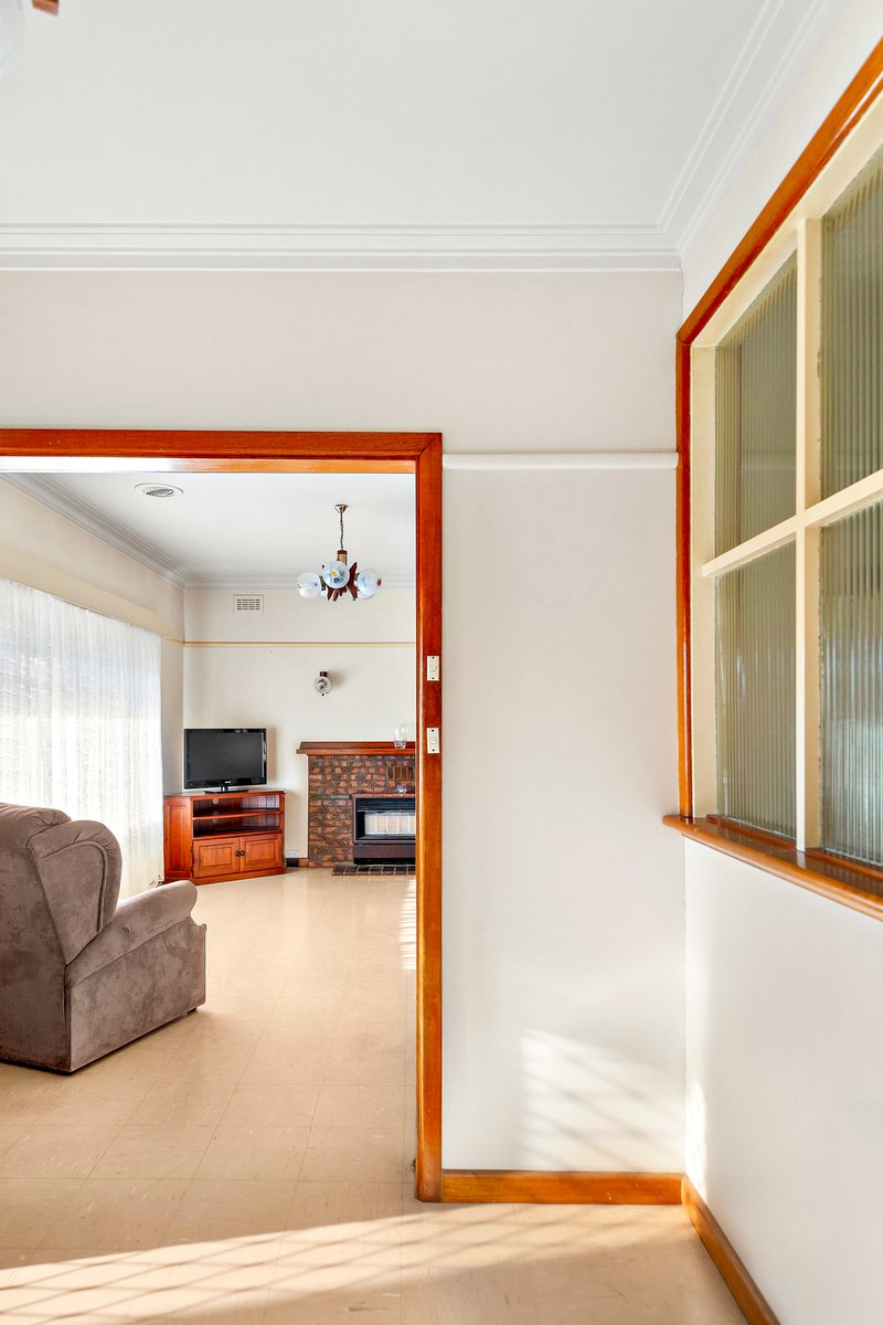 Photo - 42 High Street, Coburg VIC 3058 - Image 5