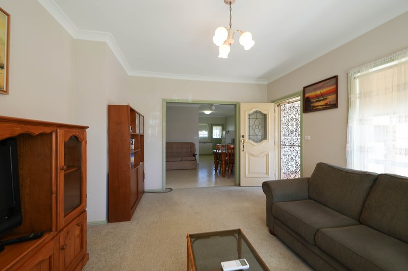 Photo - 4/2 High Street, Parkes NSW 2870 - Image 4