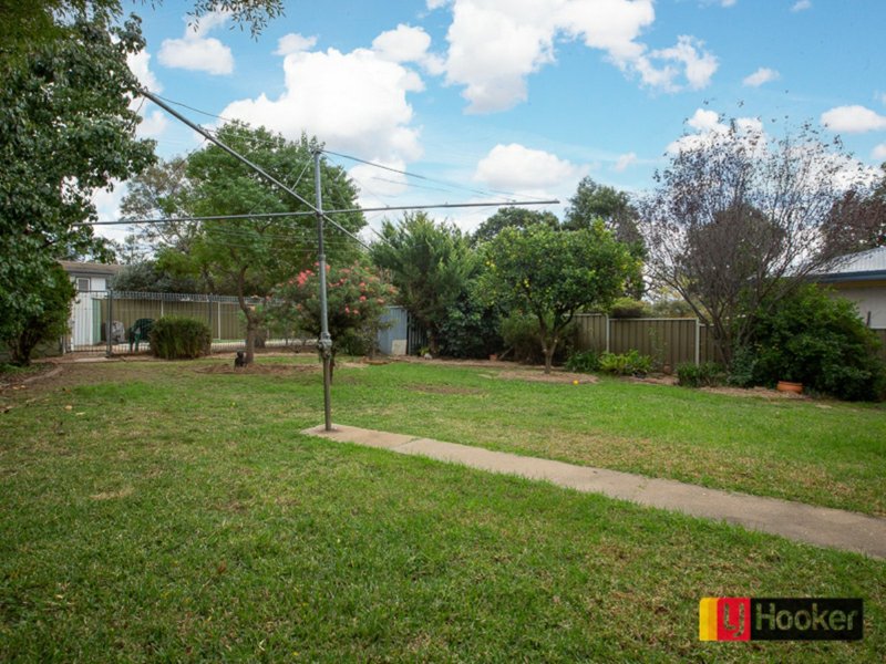 Photo - 42 Holland Street, South Tamworth NSW 2340 - Image 7