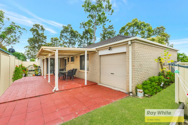 Photo - 42 Horningsea Park Drive, Horningsea Park NSW 2171 - Image 13