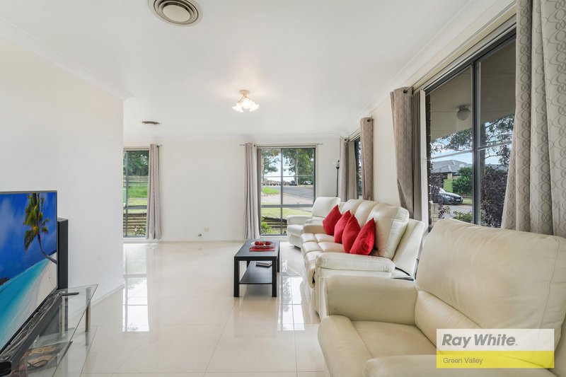 Photo - 42 Horningsea Park Drive, Horningsea Park NSW 2171 - Image 3