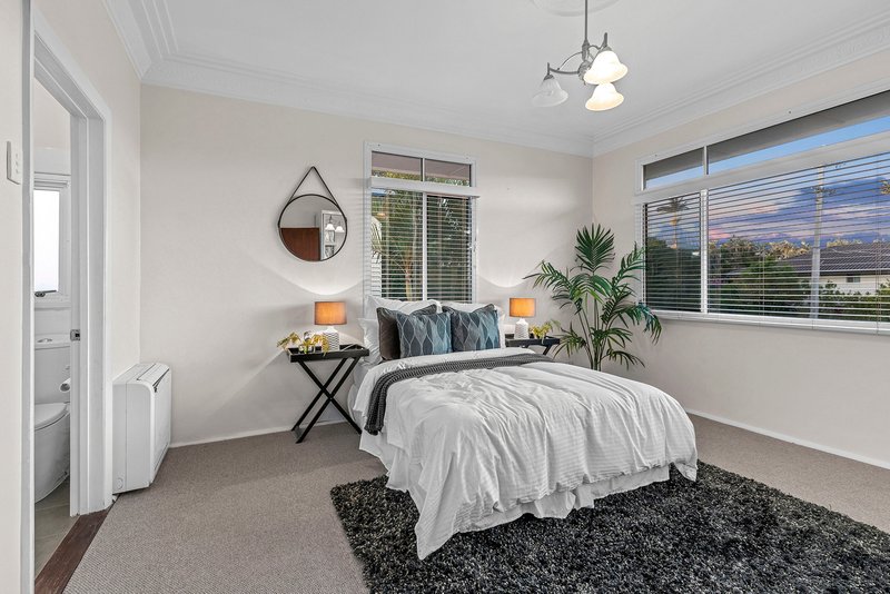 Photo - 42 Huet Street, Wavell Heights QLD 4012 - Image 18