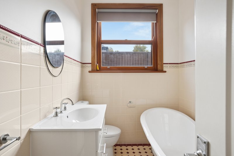 Photo - 42 Huntriss Street, Torrensville SA 5031 - Image 7