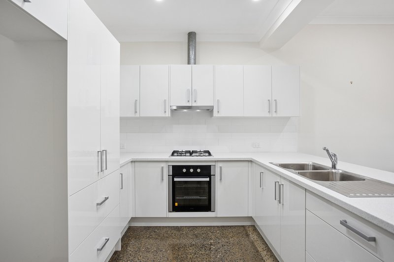 Photo - 42 Huntriss Street, Torrensville SA 5031 - Image 9