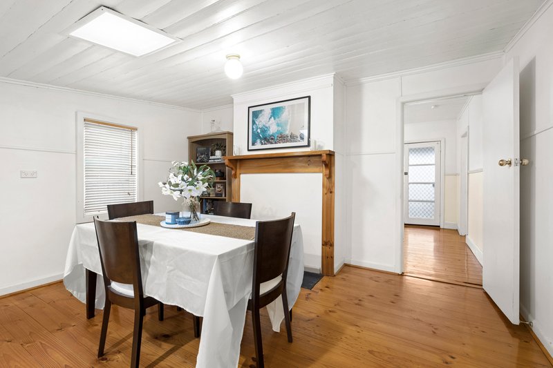 Photo - 42 Hutton Street, Kyneton VIC 3444 - Image 3