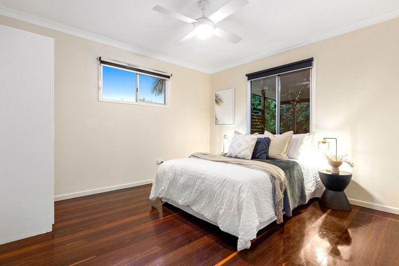 Photo - 42 Illawarra Street, Everton Hills QLD 4053 - Image 5