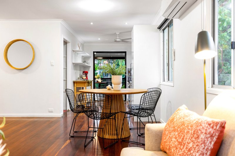 Photo - 42 Illawarra Street, Everton Hills QLD 4053 - Image 10