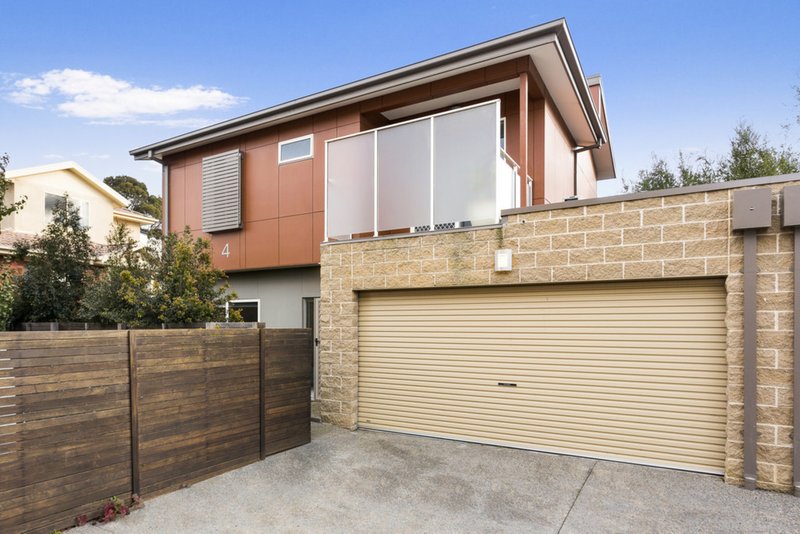 4/2 Jingella Avenue, Ashwood VIC 3147