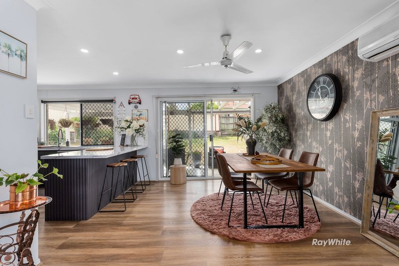 Photo - 42 Jonquil Circuit, Flinders View QLD 4305 - Image 5