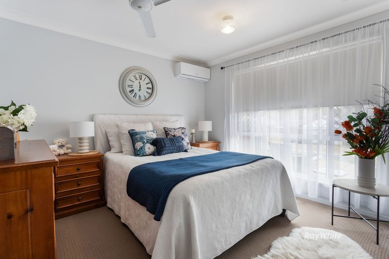 Photo - 42 Jonquil Circuit, Flinders View QLD 4305 - Image 8