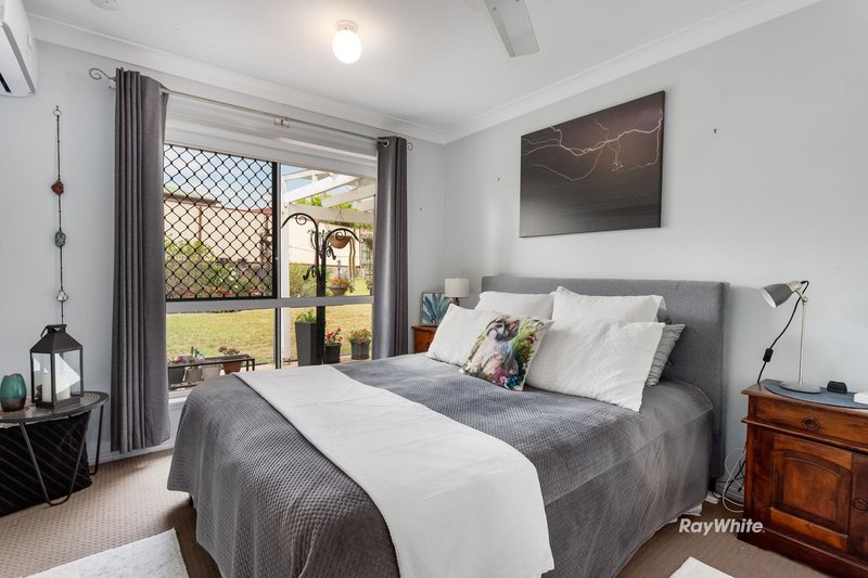 Photo - 42 Jonquil Circuit, Flinders View QLD 4305 - Image 10