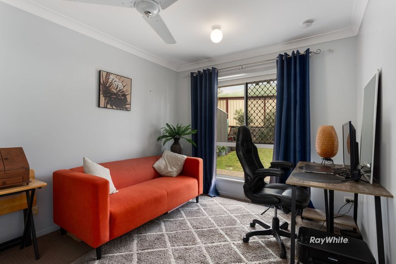 Photo - 42 Jonquil Circuit, Flinders View QLD 4305 - Image 11