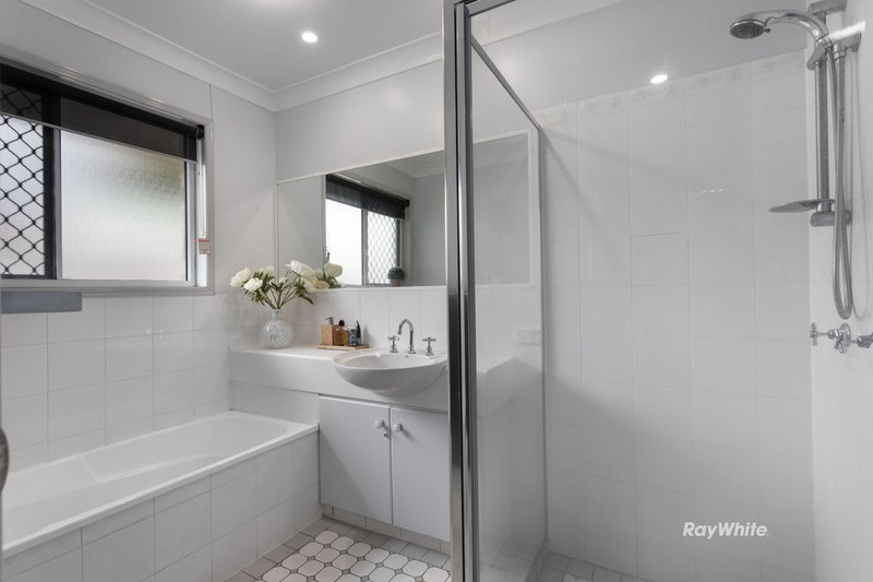 Photo - 42 Jonquil Circuit, Flinders View QLD 4305 - Image 12