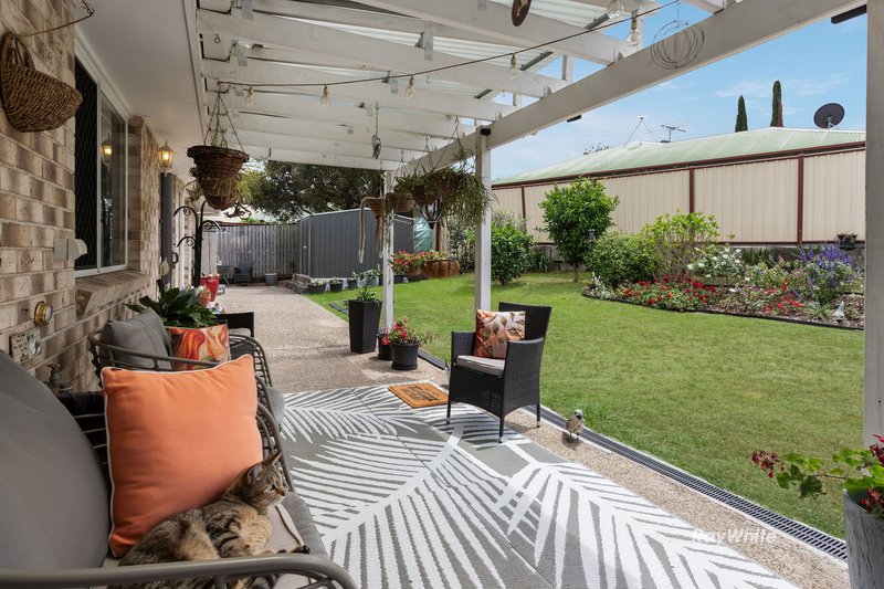 Photo - 42 Jonquil Circuit, Flinders View QLD 4305 - Image 14