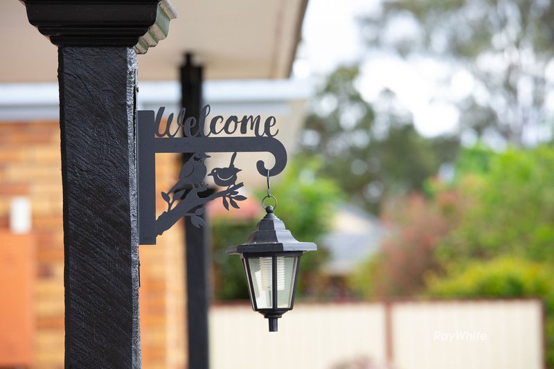 Photo - 42 Jonquil Circuit, Flinders View QLD 4305 - Image 19