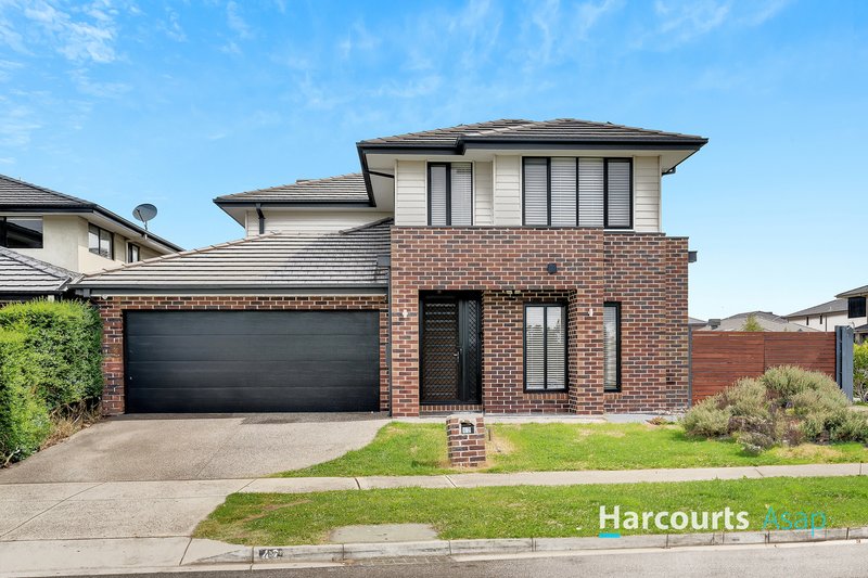 42 Karawarra Circuit, Cranbourne North VIC 3977