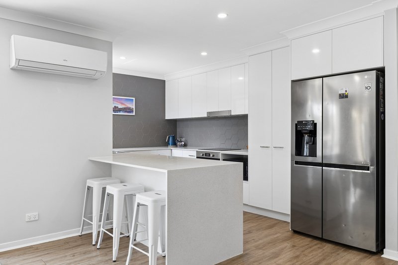Photo - 42 Karelyn Drive, Joyner QLD 4500 - Image 8