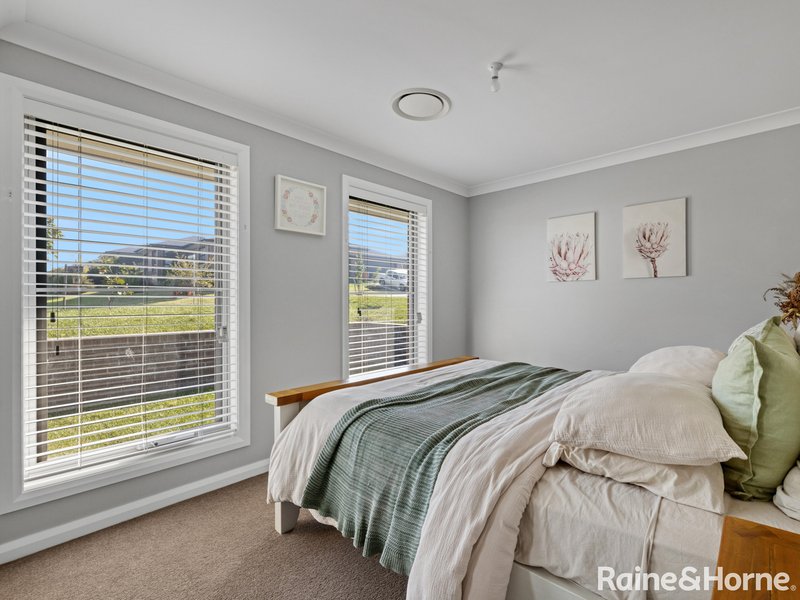 Photo - 42 Keane Drive, Kelso NSW 2795 - Image 13