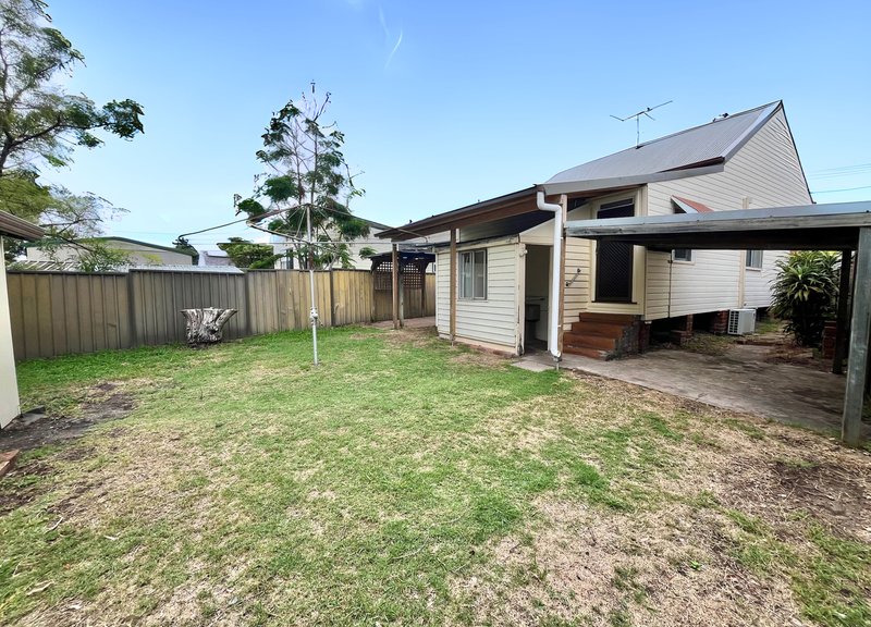 Photo - 42 King Street, Stockton NSW 2295 - Image 11