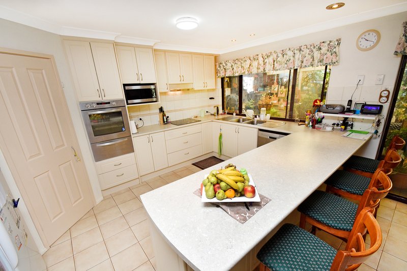 Photo - 42 Kingfisher Avenue, Ballajura WA 6066 - Image 13