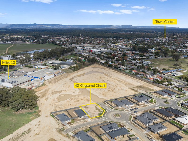 Photo - 42 Kingparrot Court, Benalla VIC 3672 - Image 1