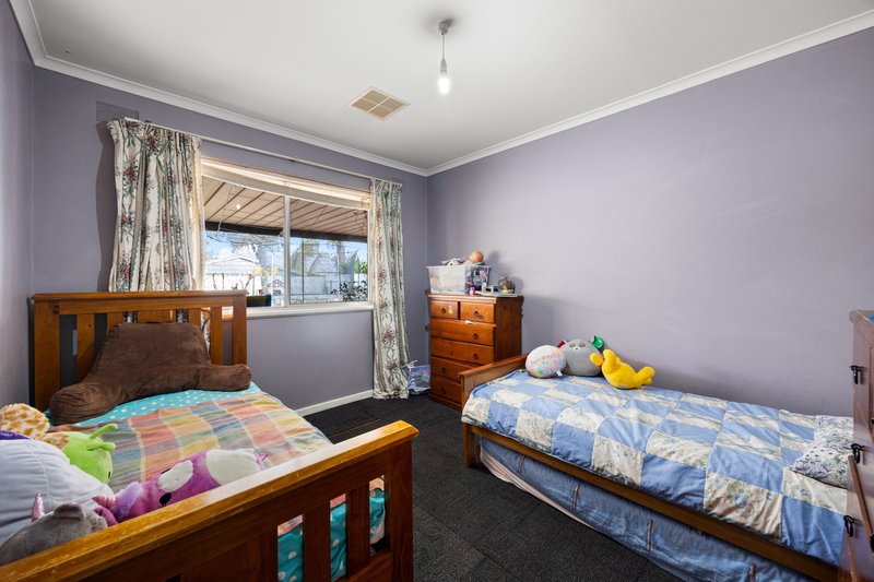 Photo - 42 Kings Road, Parafield SA 5106 - Image 11