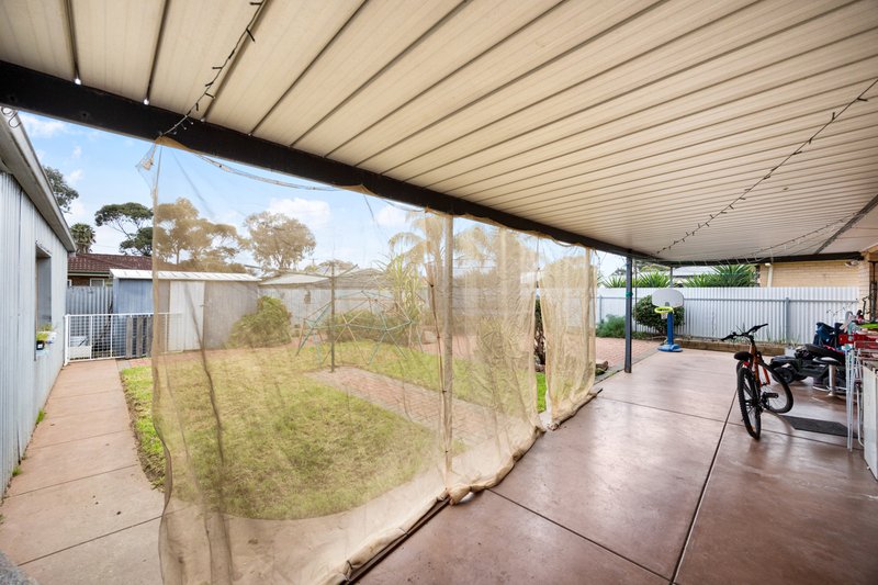Photo - 42 Kings Road, Parafield SA 5106 - Image 12