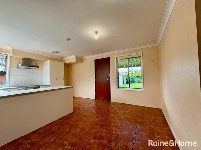 Photo - 42 Kingsclare Street, Leumeah NSW 2560 - Image 2