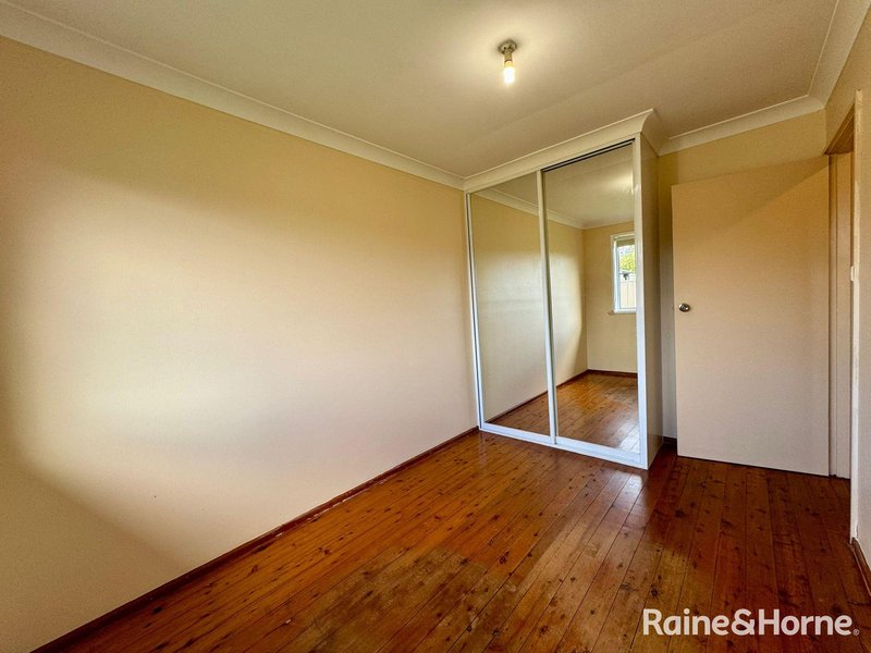 Photo - 42 Kingsclare Street, Leumeah NSW 2560 - Image 7