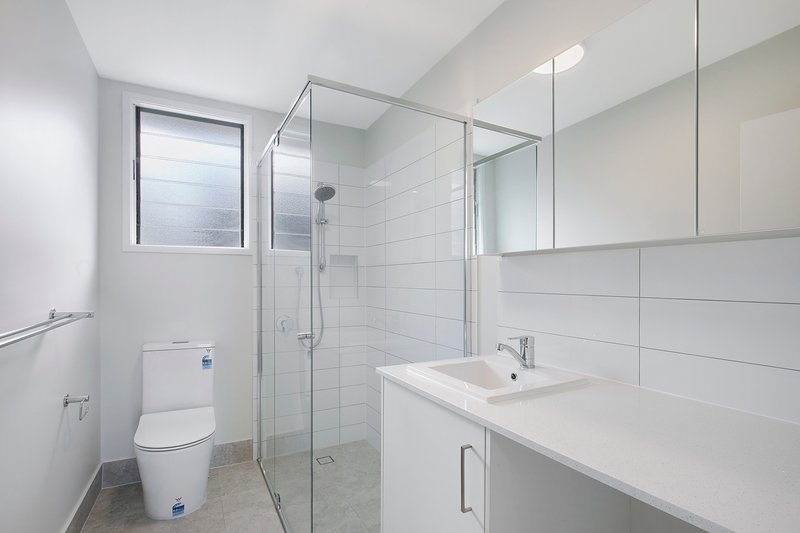 Photo - 4/2 Kooemba Street, Newmarket QLD 4051 - Image 6