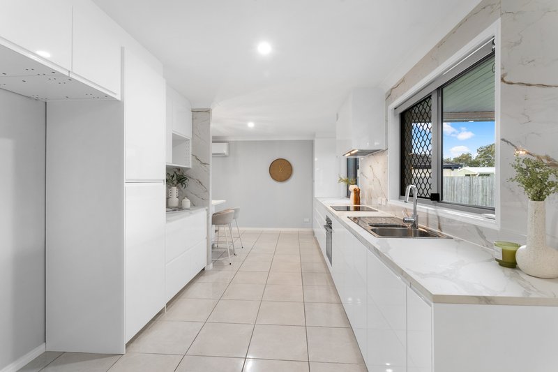 Photo - 42 Kooyalee Street, Deception Bay QLD 4508 - Image 4