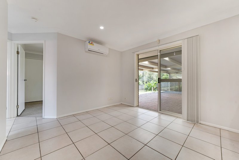 Photo - 42 Kummara Road, Edens Landing QLD 4207 - Image 4