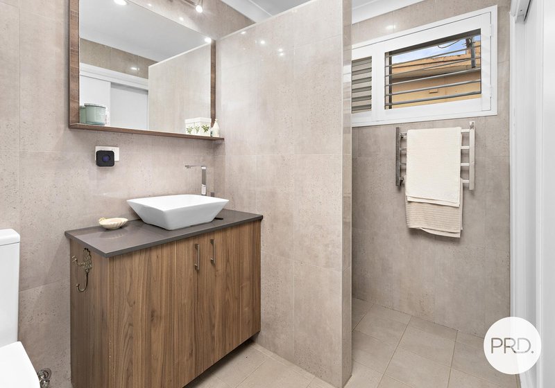 Photo - 42 Kundle Street, Dapto NSW 2530 - Image 7