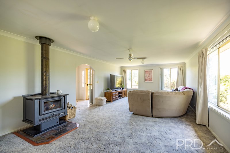 Photo - 42 Lacmalac Road, Tumut NSW 2720 - Image 6