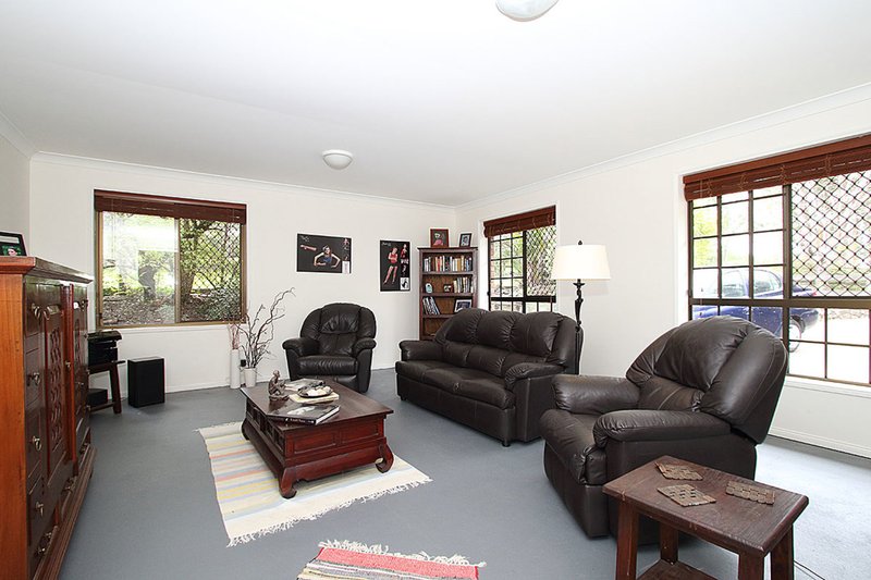 Photo - 42 Langlands Street, Chuwar QLD 4306 - Image 6